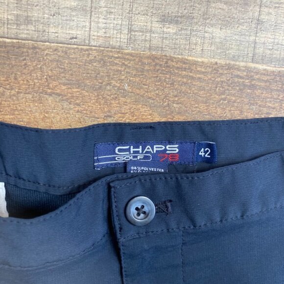 Men's Navy Chaps Flat Front Shorts size 42 - Picture 3 of 5